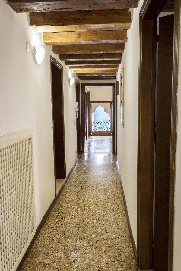 Apartamento Rialto Corte Dei Sansoni Canal View By Wonderful Italy Venecia Exterior foto